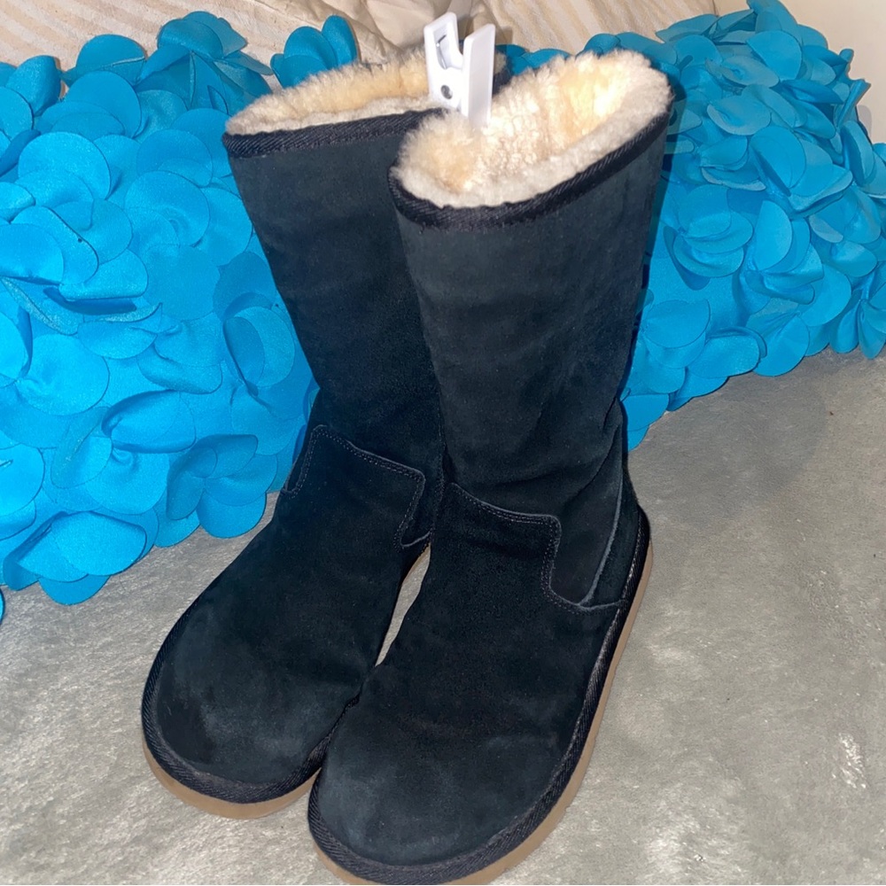 UGG boots size 7
